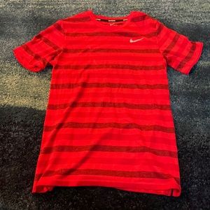 Nike dry fit running t